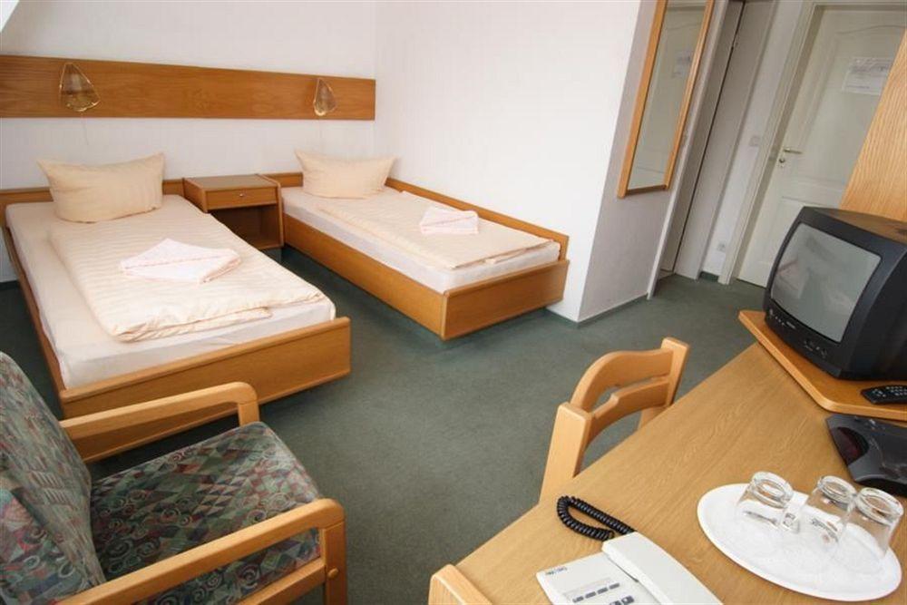 Phoenix Hotel Schaefereck Groß Strömkendorf Eksteriør billede